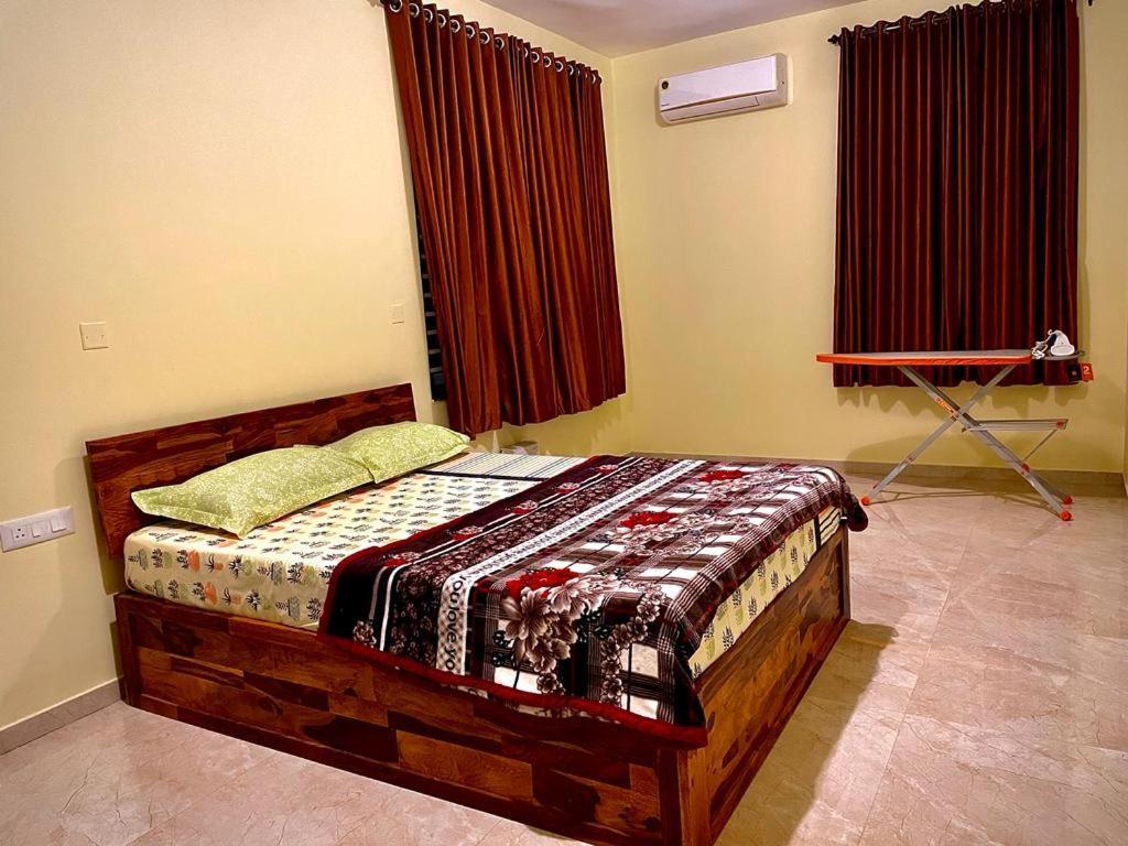 Aikya Kadri #Your Home Away From Home# Non Smoke# Vegetarians Preferred# Strictly For Families Mangalore Extérieur photo