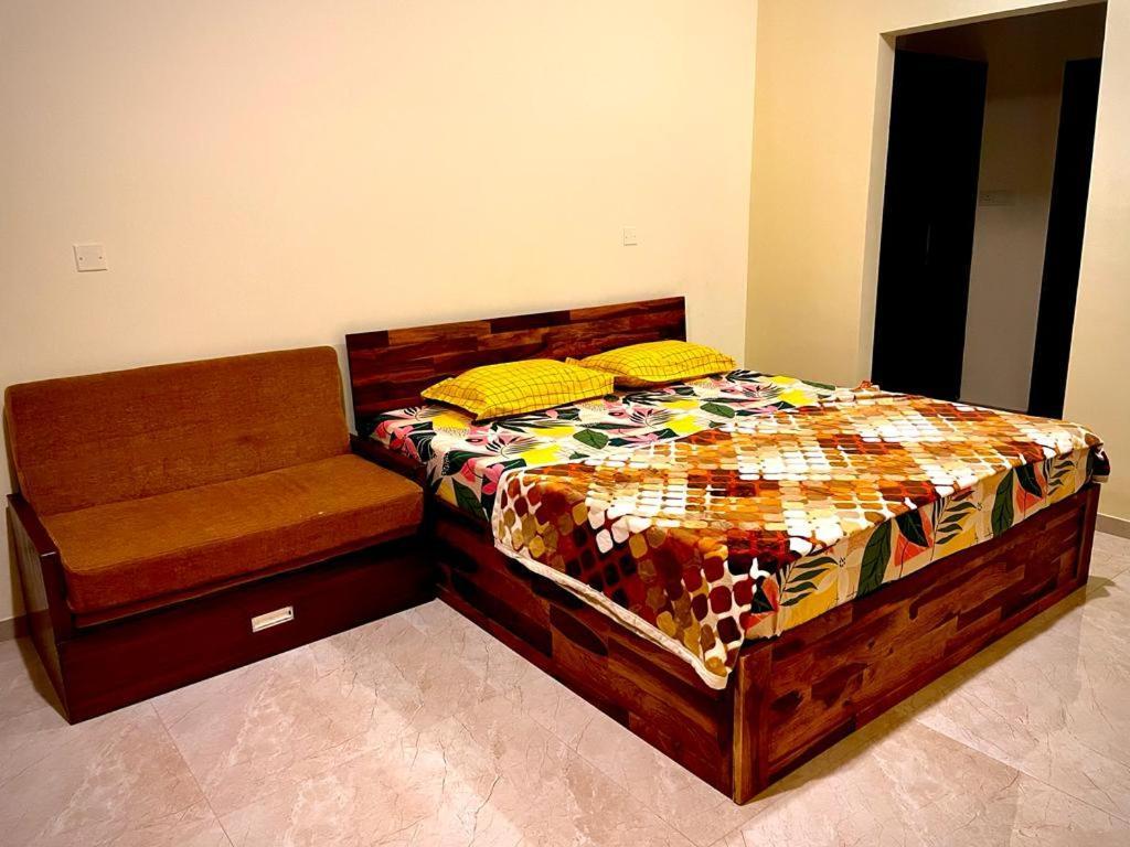 Aikya Kadri #Your Home Away From Home# Non Smoke# Vegetarians Preferred# Strictly For Families Mangalore Extérieur photo